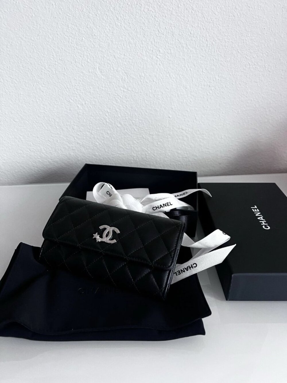Chanel Wallet - Picture 6 of 6